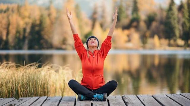 10 Amazing Health Benefits of Yoga