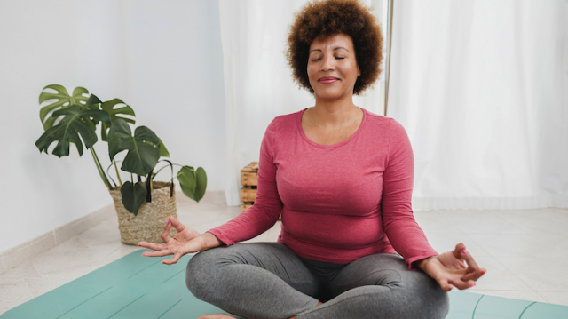 Beginning Yoga at Home: 4 Tips to Start a Yoga Routine