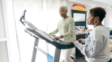 Benefits of Elliptical Machine vs. Treadmill