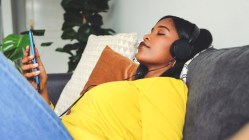 6 of the Best Guided Meditation and Mindfulness Apps