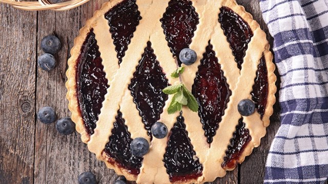 5 Best Blueberry Pie Recipes